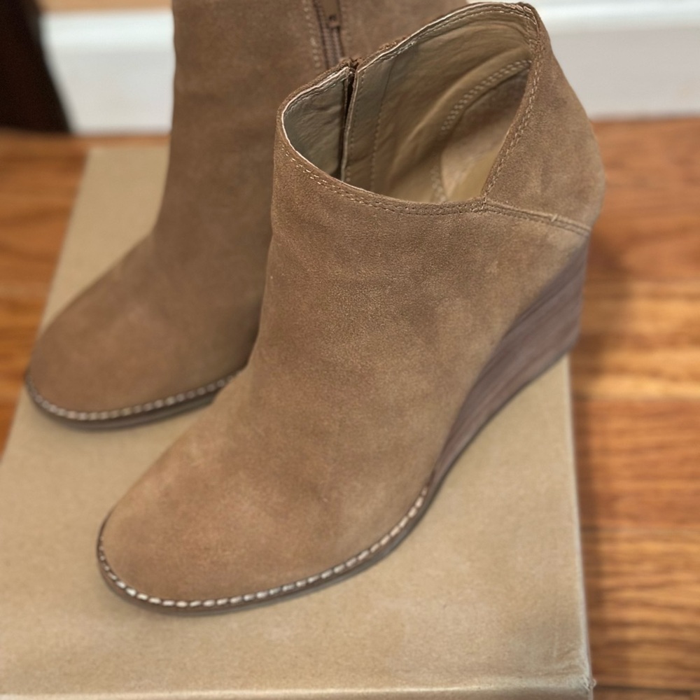 Lucky Brand Brown Suede Wedge Boots